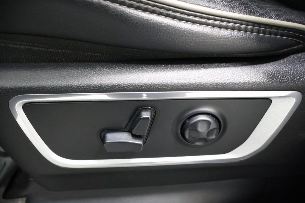 Used 2020 RAM 1500 Laramie image 14