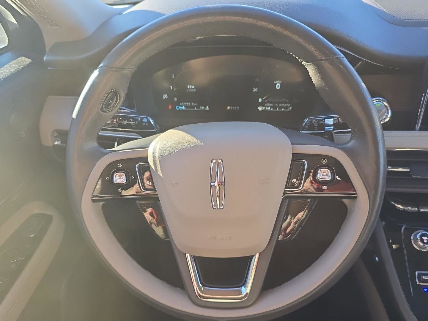 Used 2021 Lincoln Corsair Reserve w/ Equipment Group 201A image 11