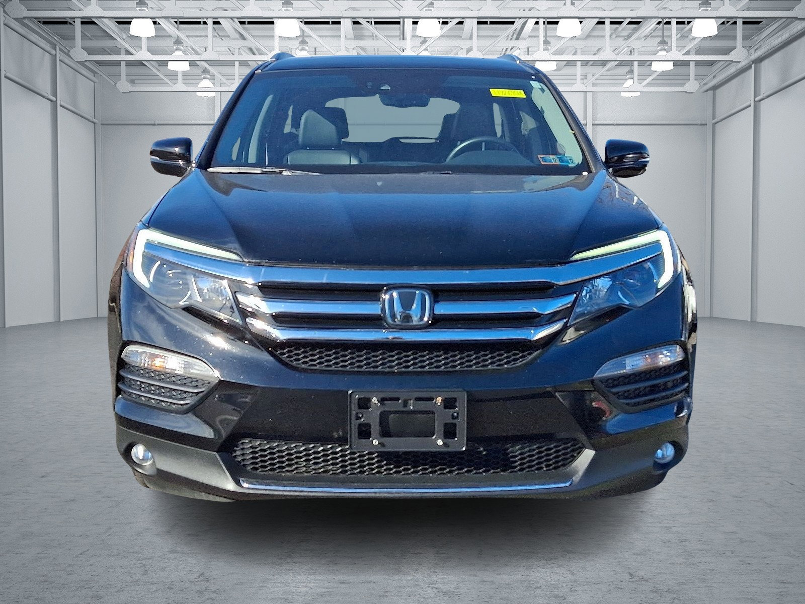 Used 2018 Honda Pilot Elite image 2