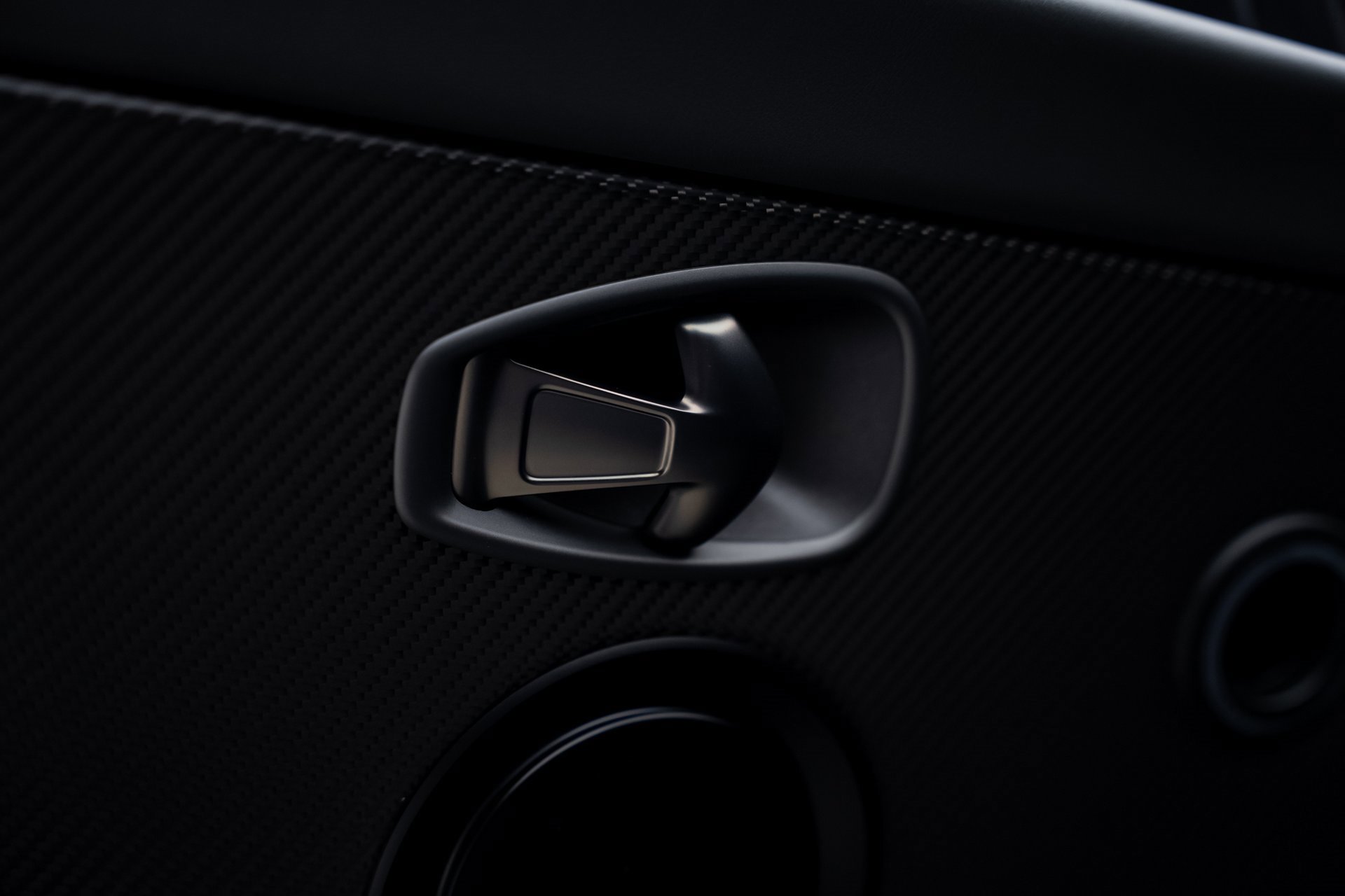 Used 2020 Aston Martin DB11 AMR image 55