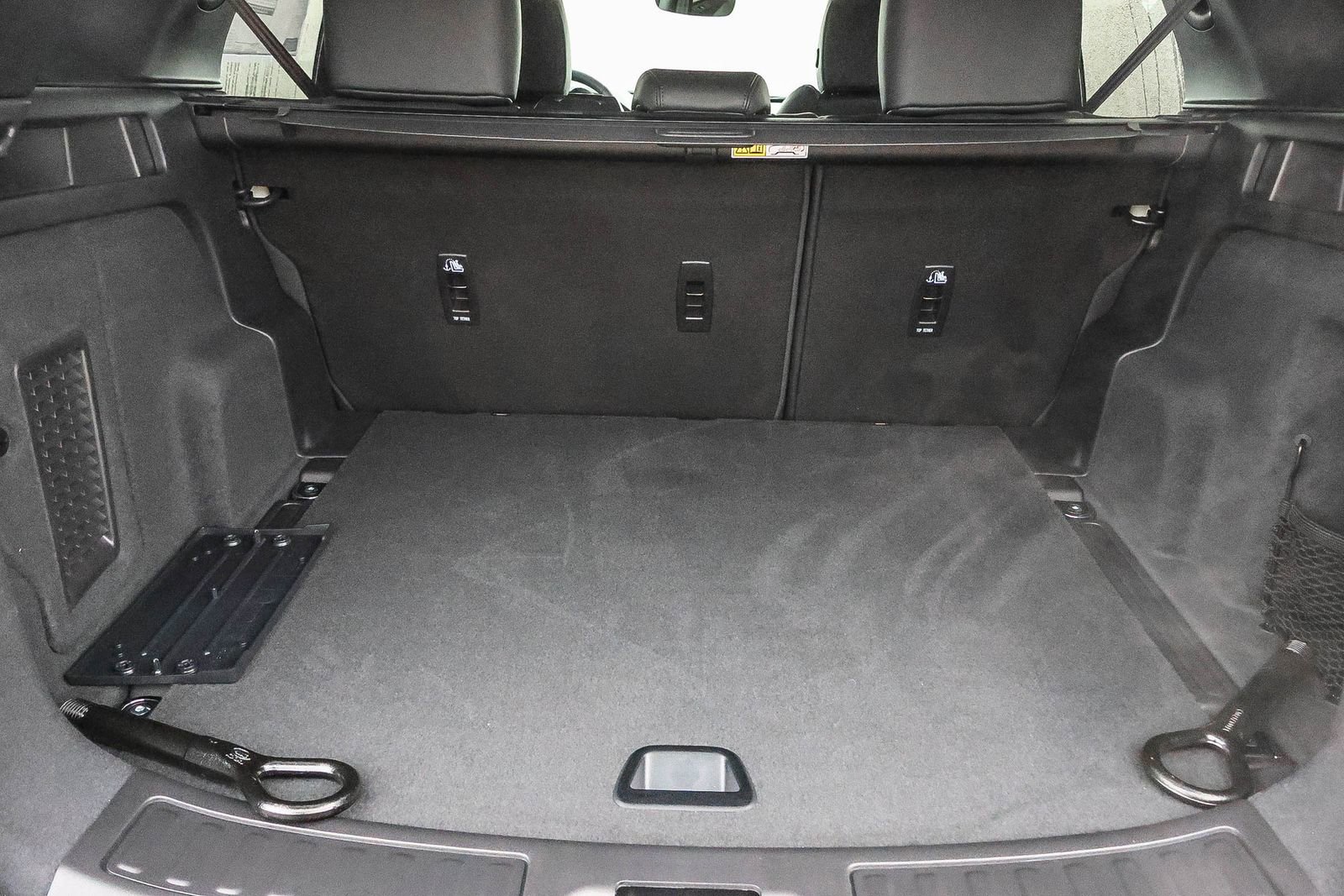 New 2026 Land Rover Discovery Sport Landmark image 26