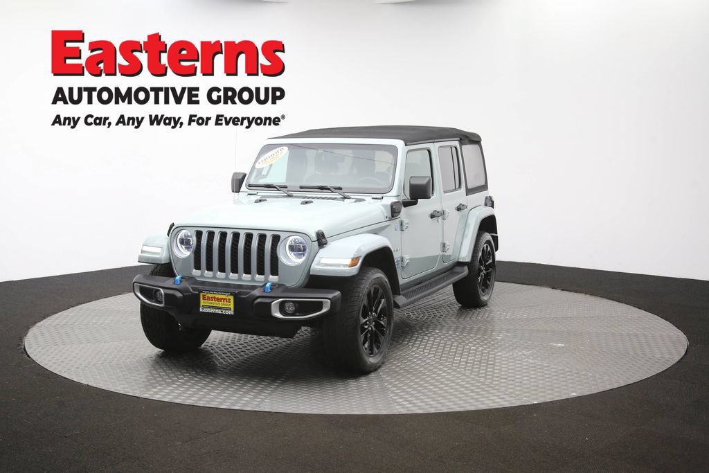 Used 2023 Jeep Wrangler Unlimited Sahara w/ Cold Weather Group AWD/4WD image 54