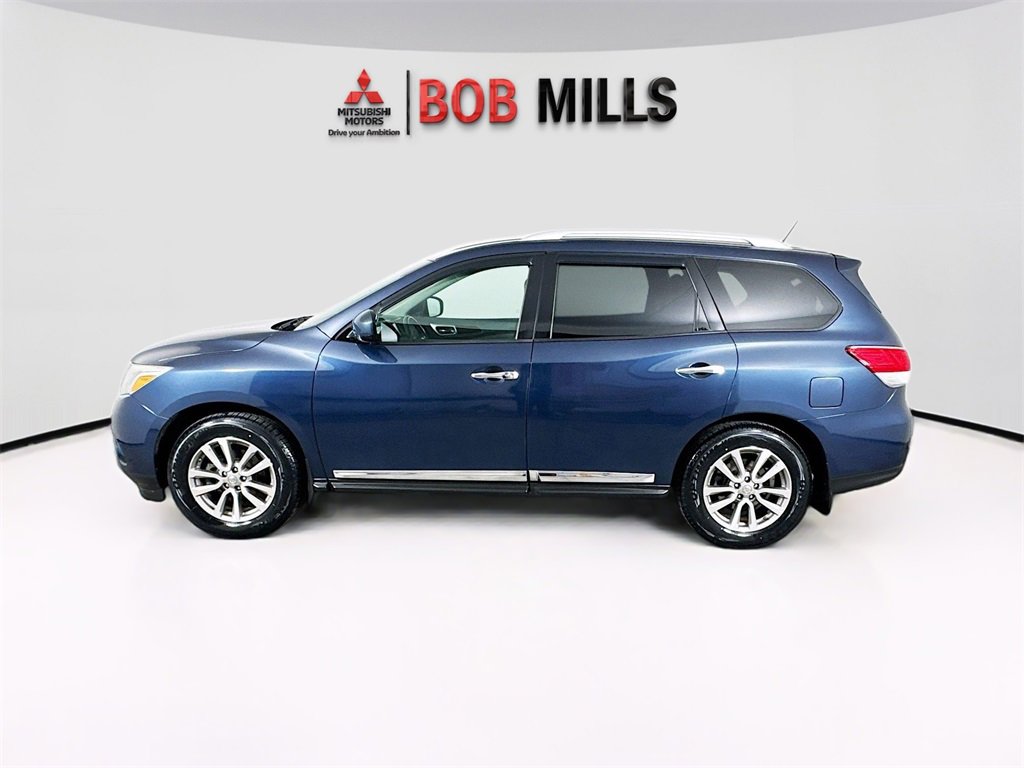 Used 2015 Nissan Pathfinder SL image 4