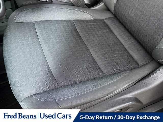 Used 2022 Chevrolet Silverado 1500 LT AWD/4WD image 25