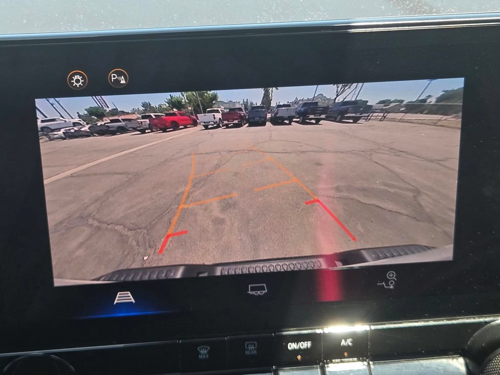 Used 2025 Chevrolet Colorado W/T AWD/4WD image 28