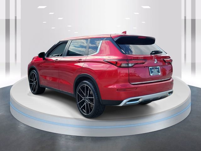 Used 2023 Mitsubishi Outlander SE FWD image 4