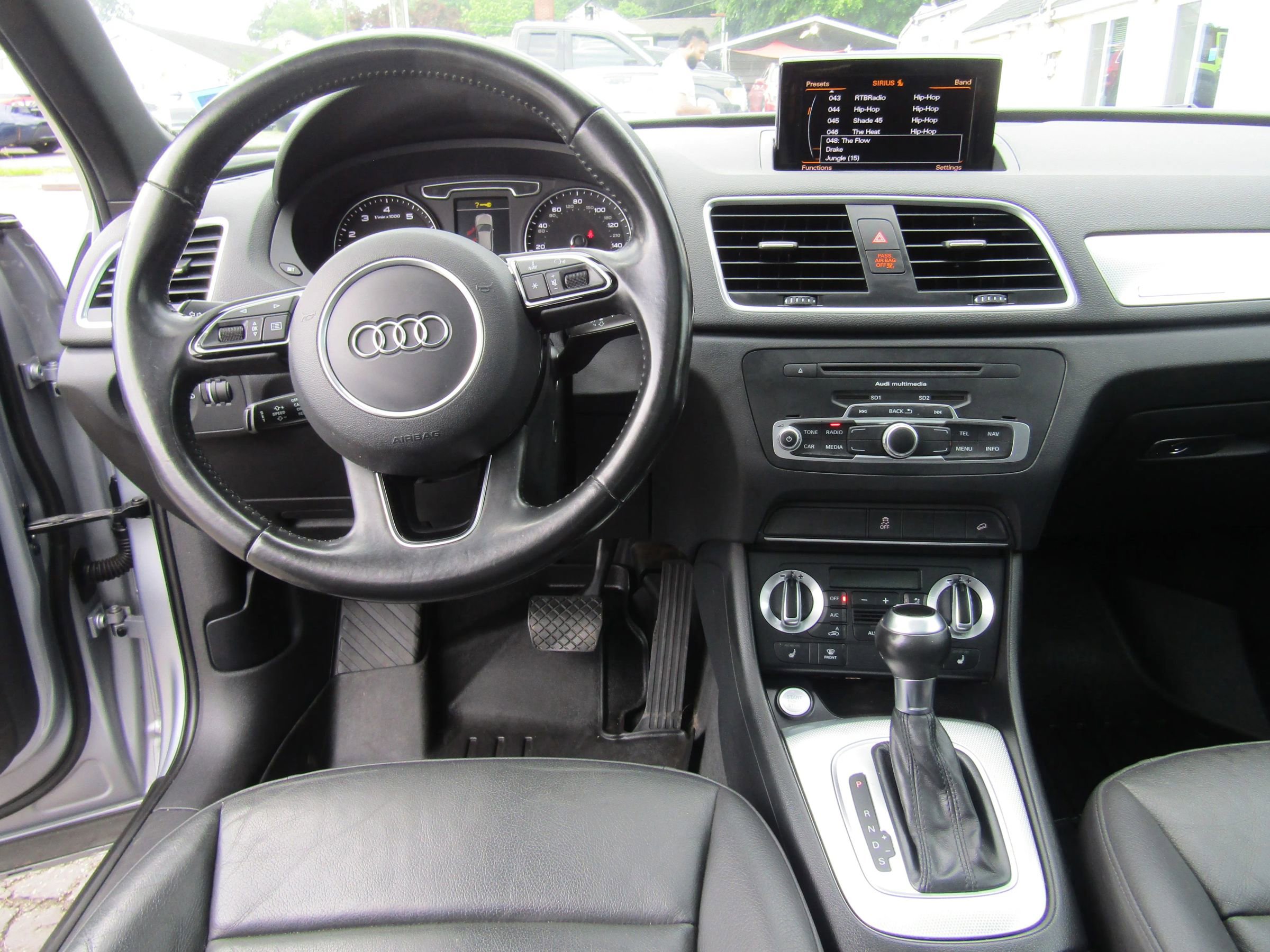Used 2015 Audi Q3 2.0T Premium Plus image 15