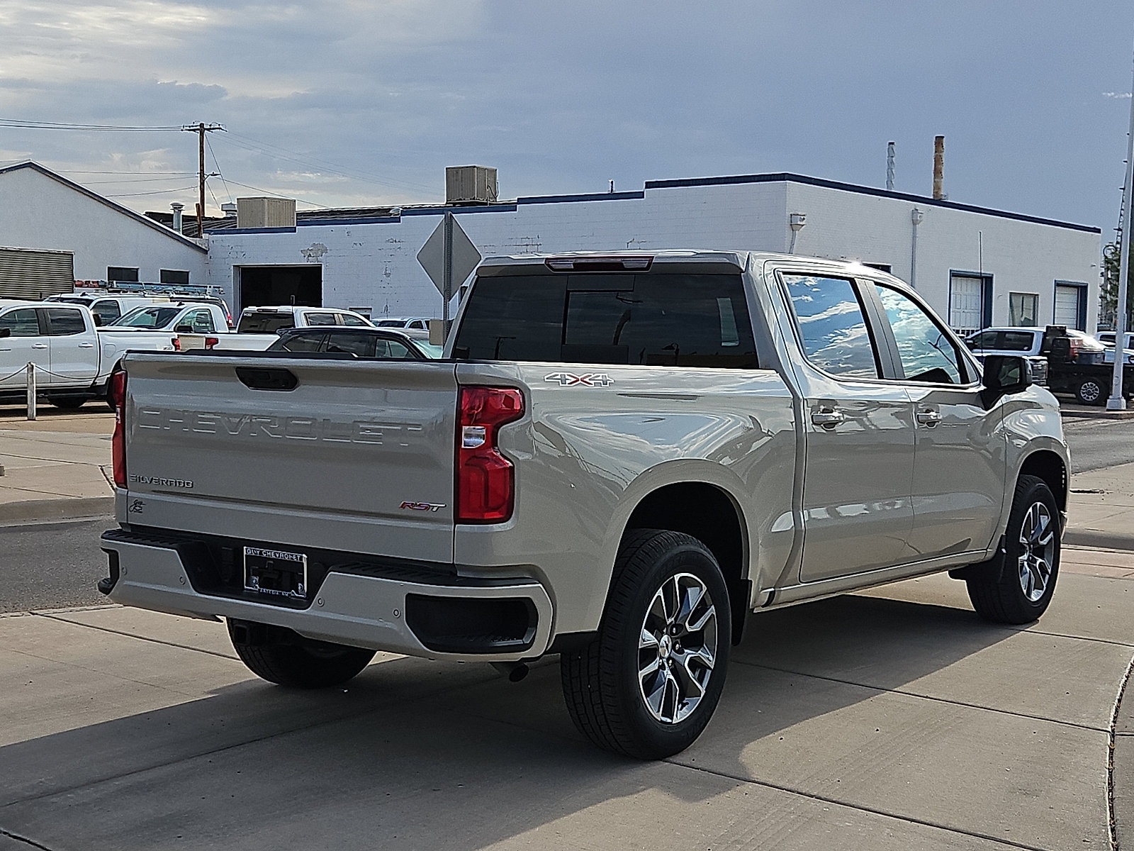 New 2026 Chevrolet Silverado 1500 RST w/ RST All Star Premium Package AWD/4WD image 4