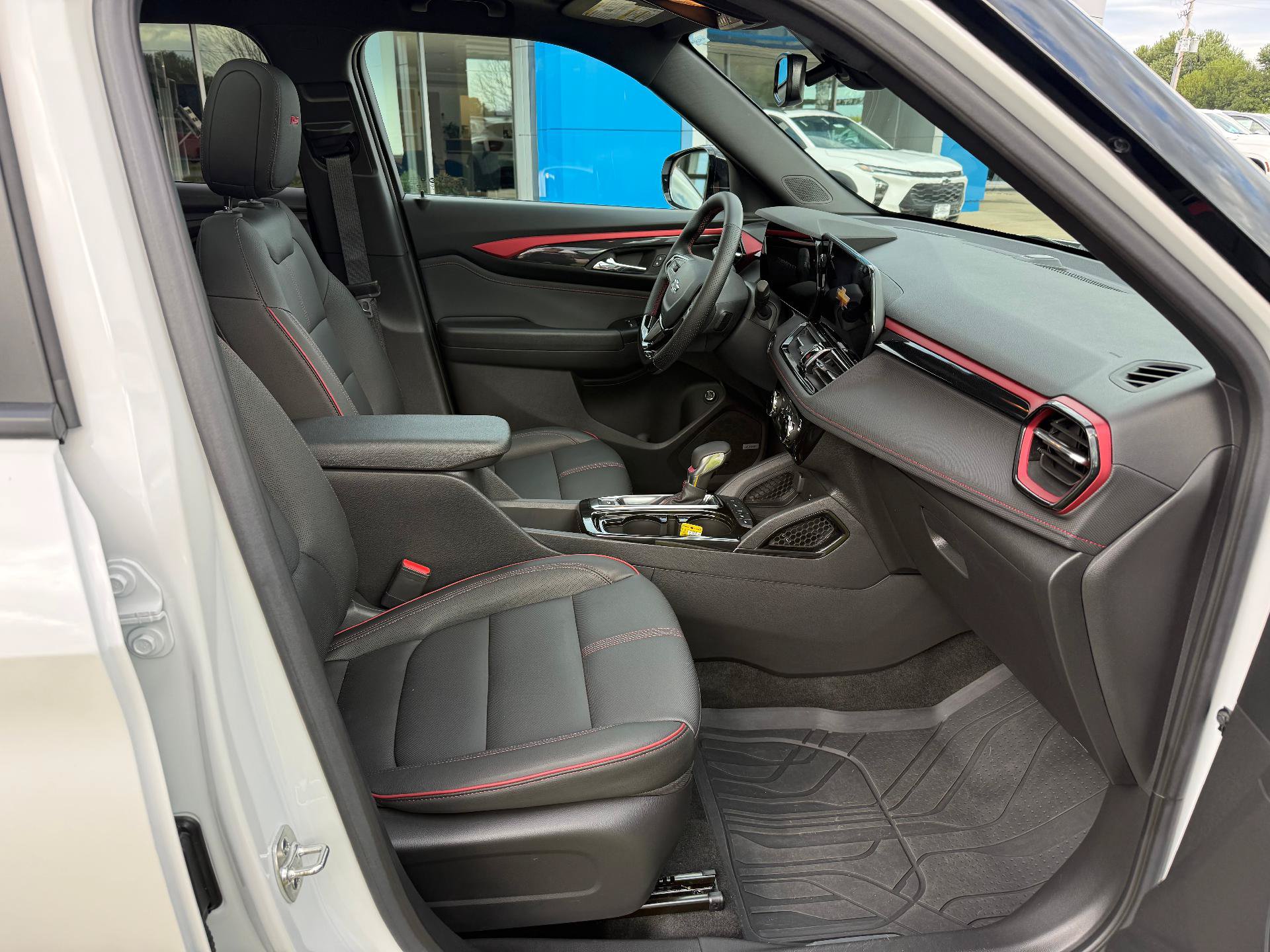 Certified 2024 Chevrolet TrailBlazer RS w/ Convenience Package AWD/4WD image 9
