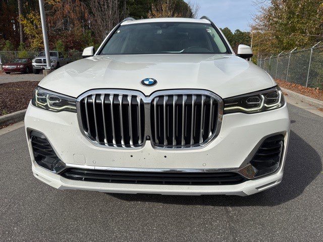 Used 2021 BMW X7 xDrive40i w/ Parking Assistance Package image 4