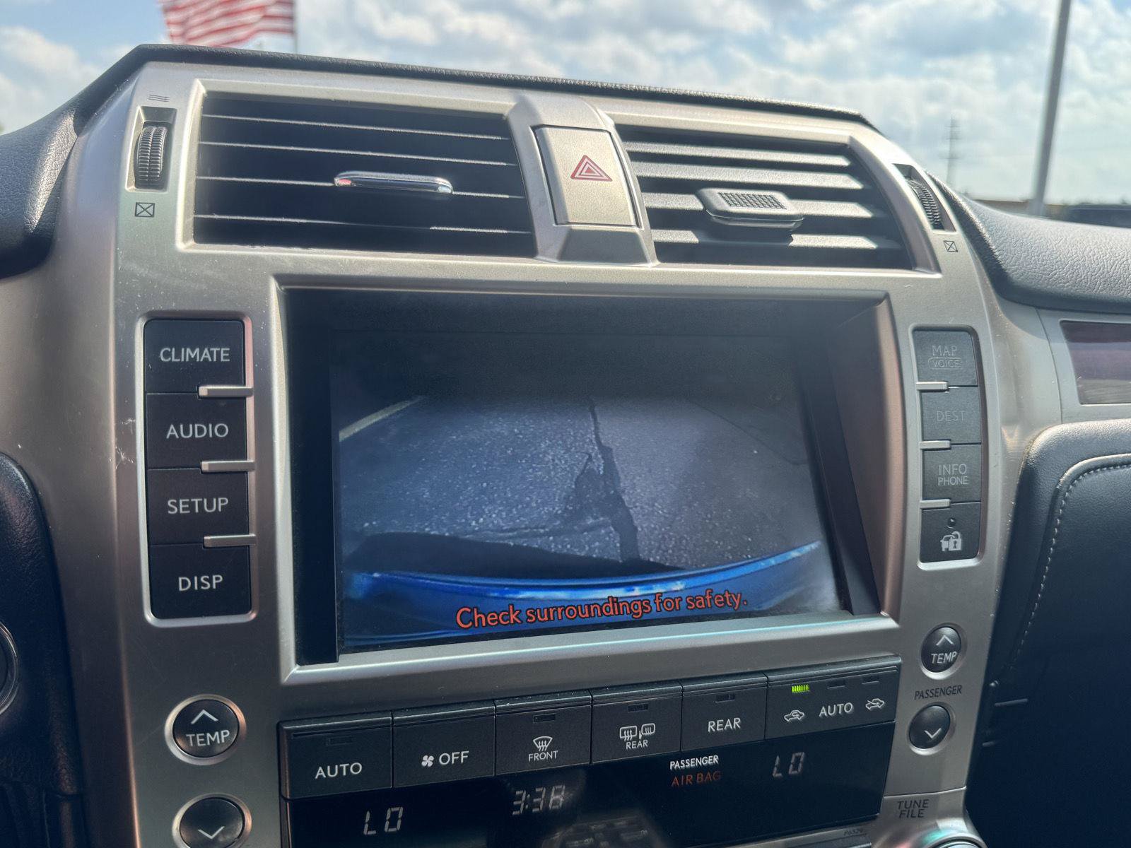 Used 2012 Lexus GX 460 Premium AWD/4WD image 24