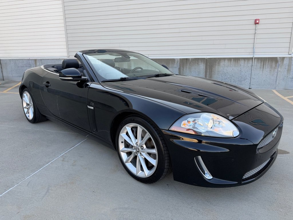 Used 2010 Jaguar XKR R RWD image 1