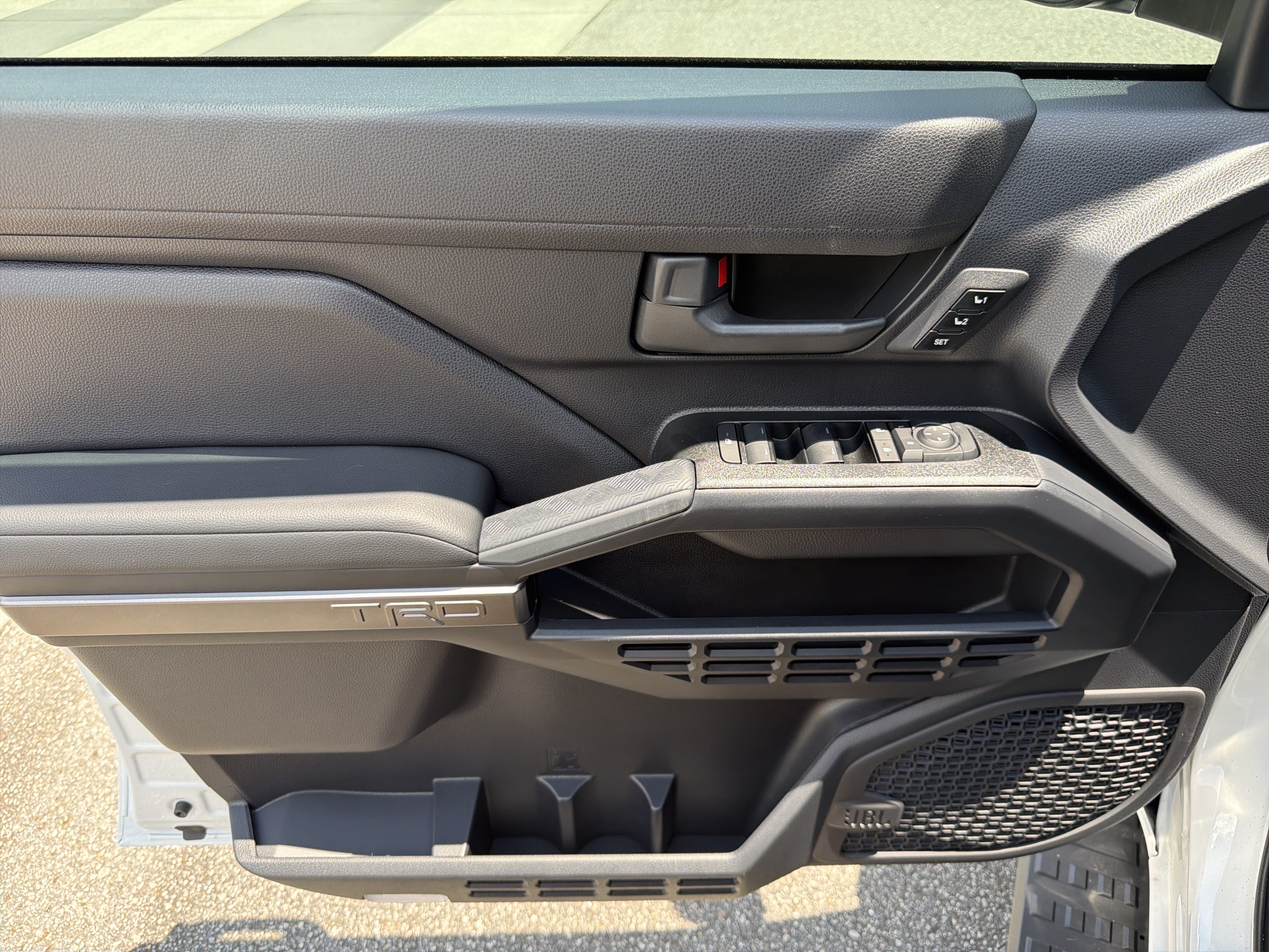 New 2026 Toyota 4Runner TRD Off-Road Premium AWD/4WD image 10