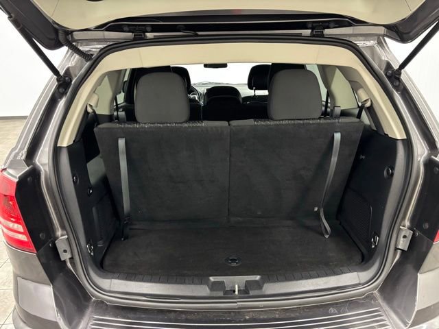 Used 2018 Dodge Journey SE w/ Connectivity Group FWD image 7