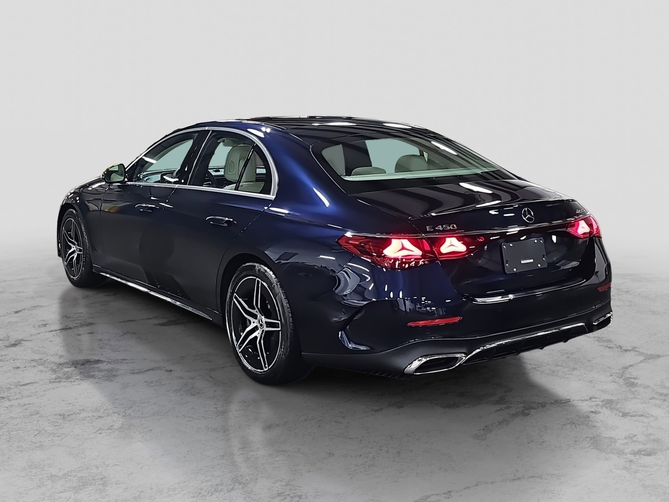 New 2026 Mercedes-Benz E 450 4MATIC Sedan image 7