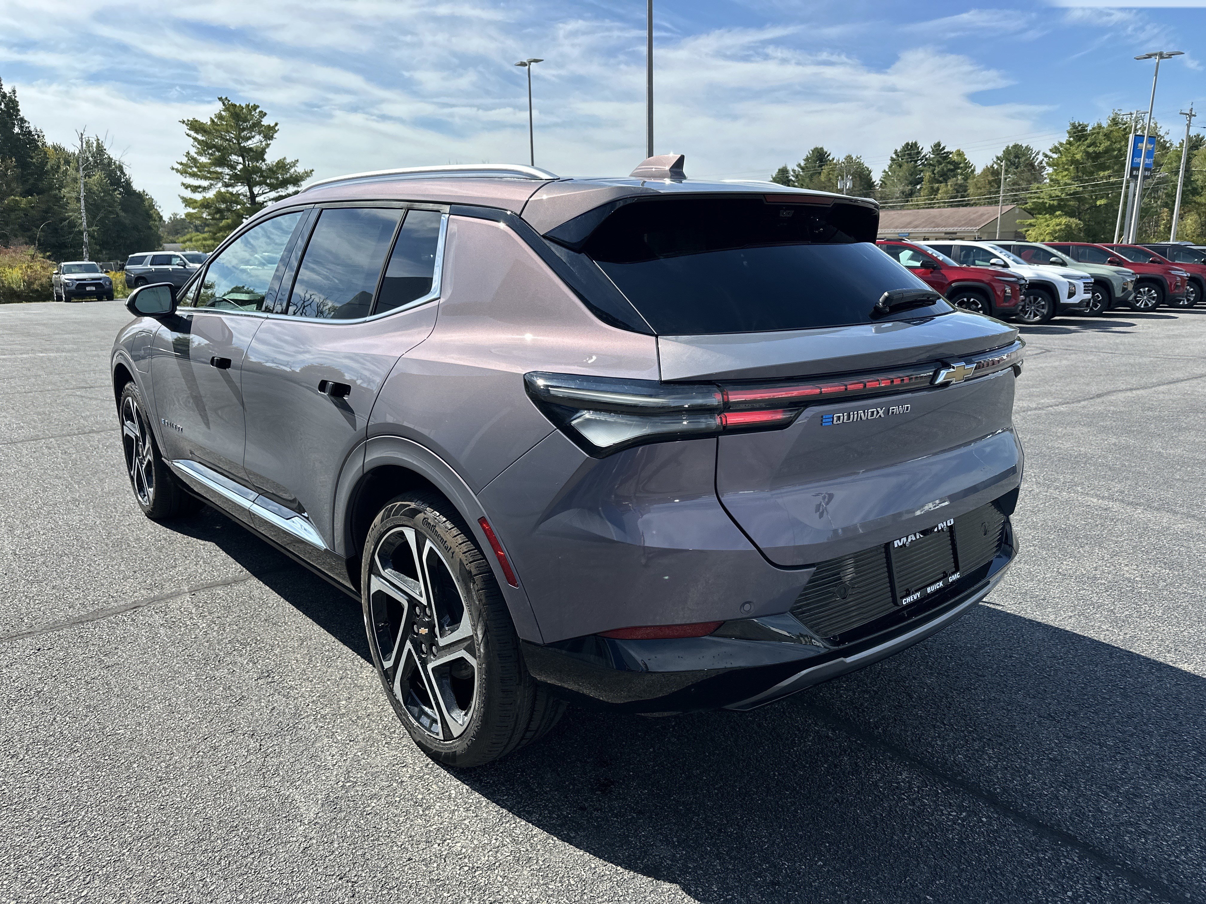 New 2026 Chevrolet Equinox EV LT w/ Convenience Package II image 4