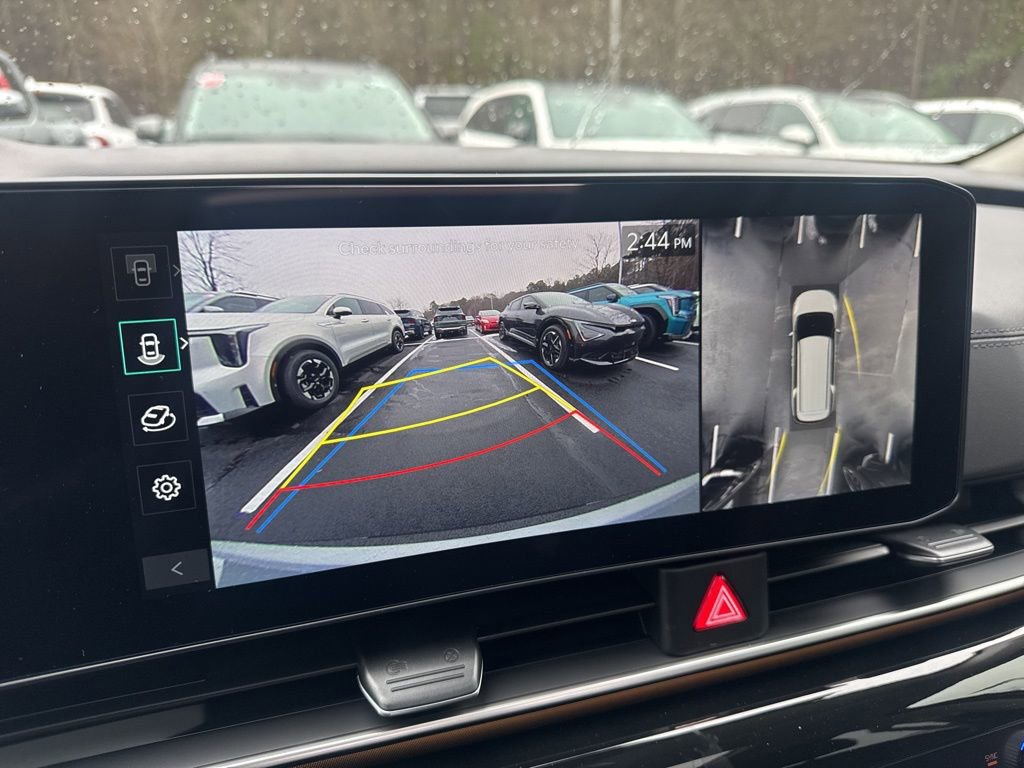 New 2026 Kia Carnival SX Prestige image 4