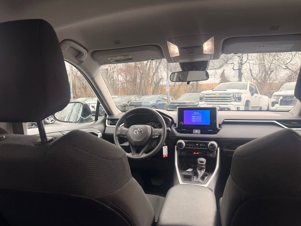 Used 2024 Toyota RAV4 LE image 18
