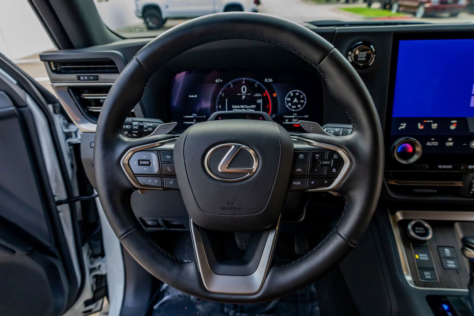 Used 2025 Lexus GX 550 w/ Cold Area Package AWD/4WD image 19