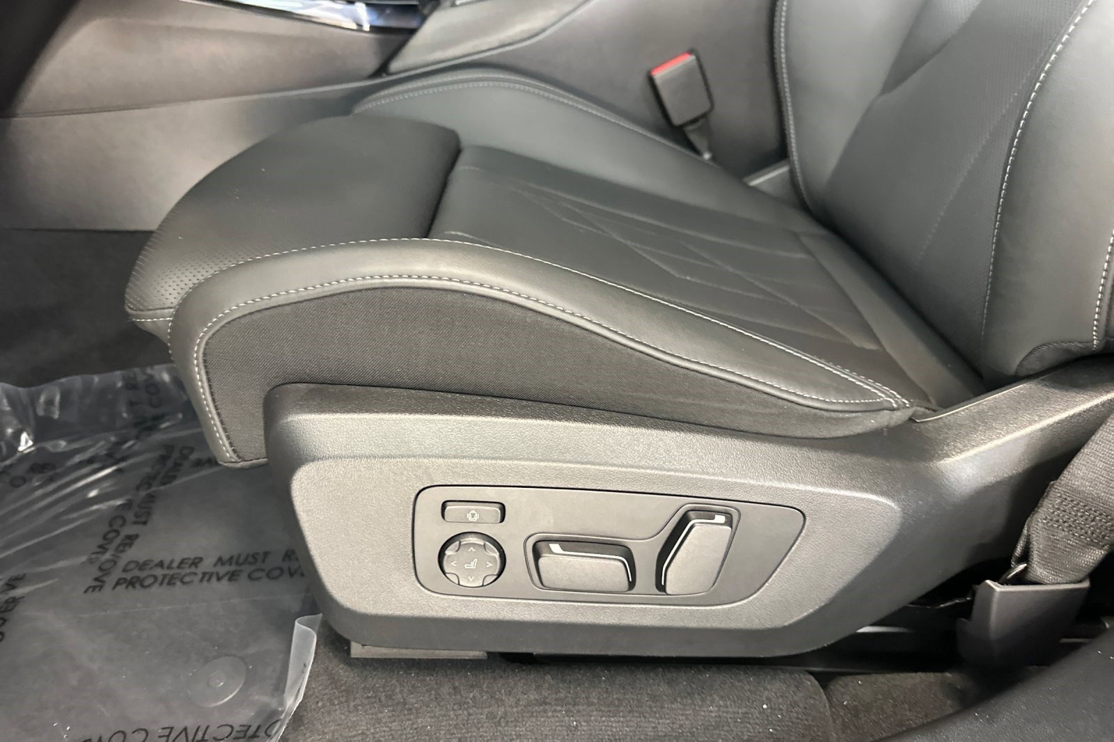 Used 2025 BMW X3 xDrive30 w/ Convenience Package AWD/4WD image 14