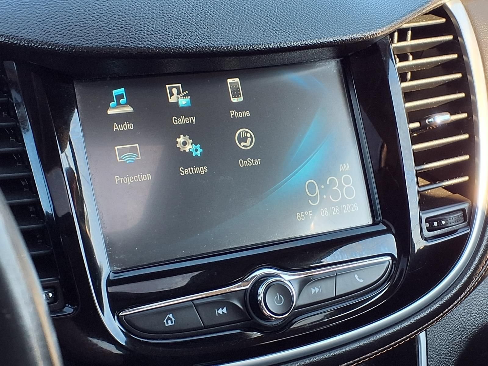 Used 2017 Chevrolet Trax Premier FWD image 22