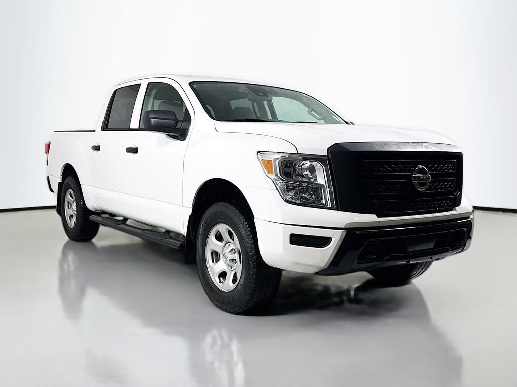 Used 2022 Nissan Titan S w/ S Utility Package image 3