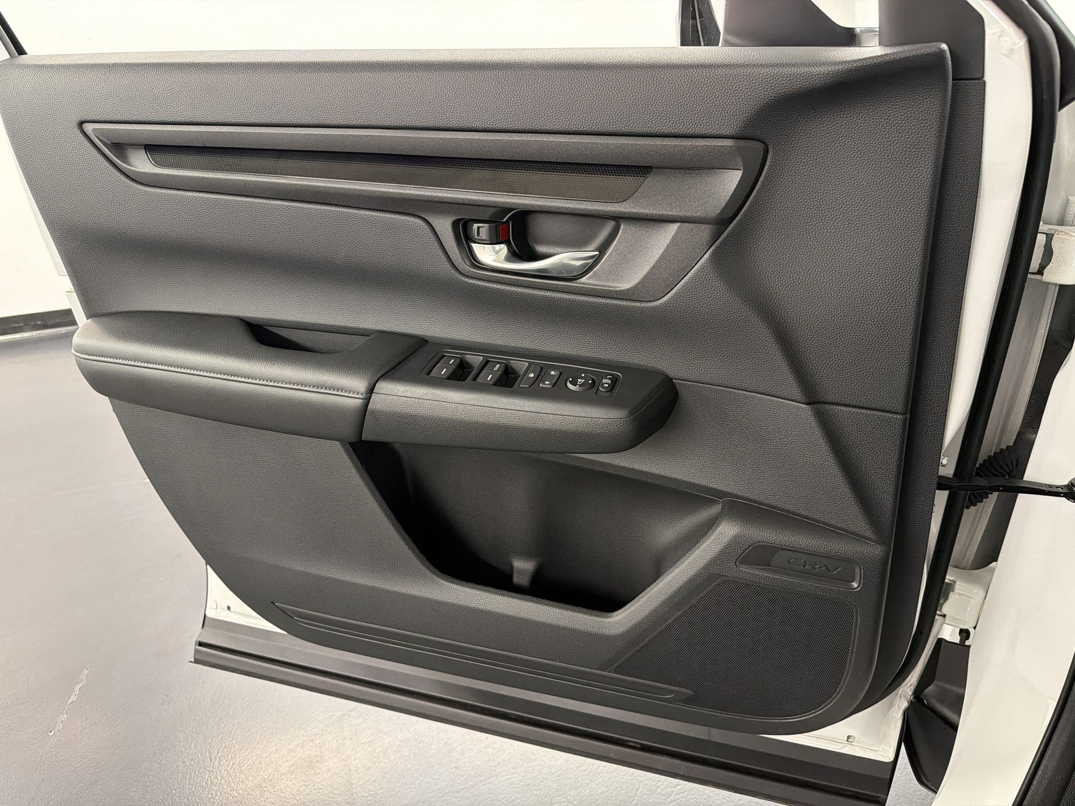 Certified 2025 Honda CR-V LX image 24