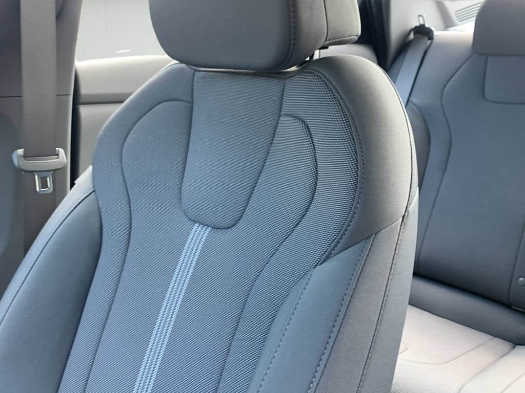 Certified 2026 Hyundai Elantra SE FWD image 40