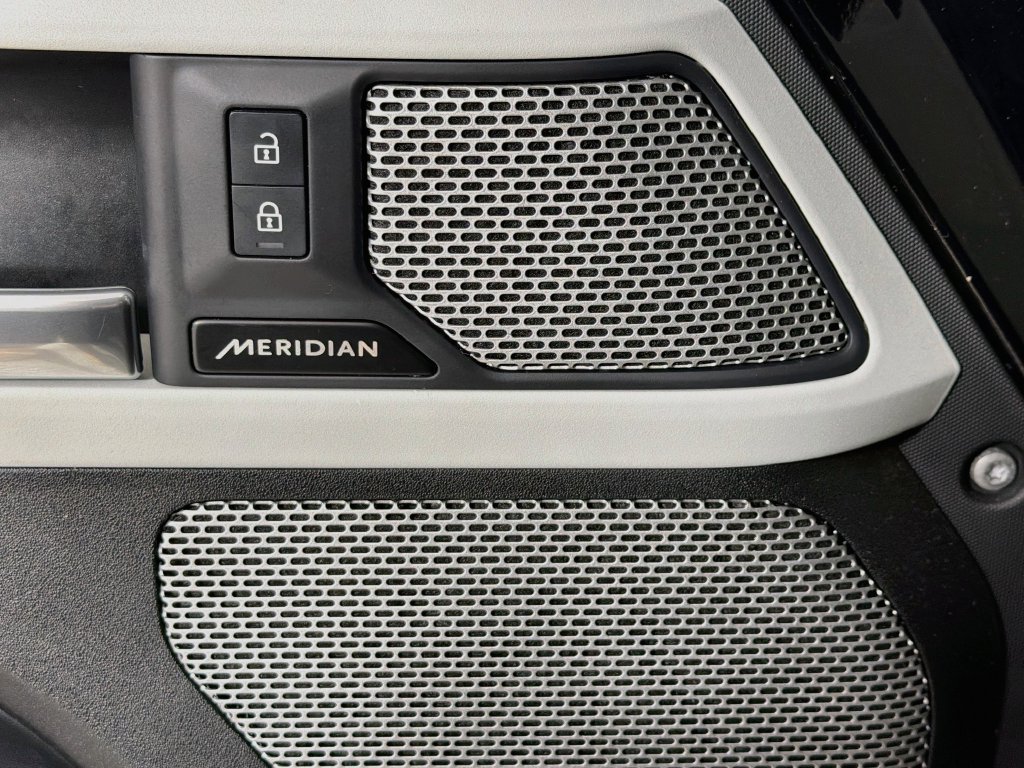 Certified 2023 Land Rover Defender 130 S AWD/4WD image 19