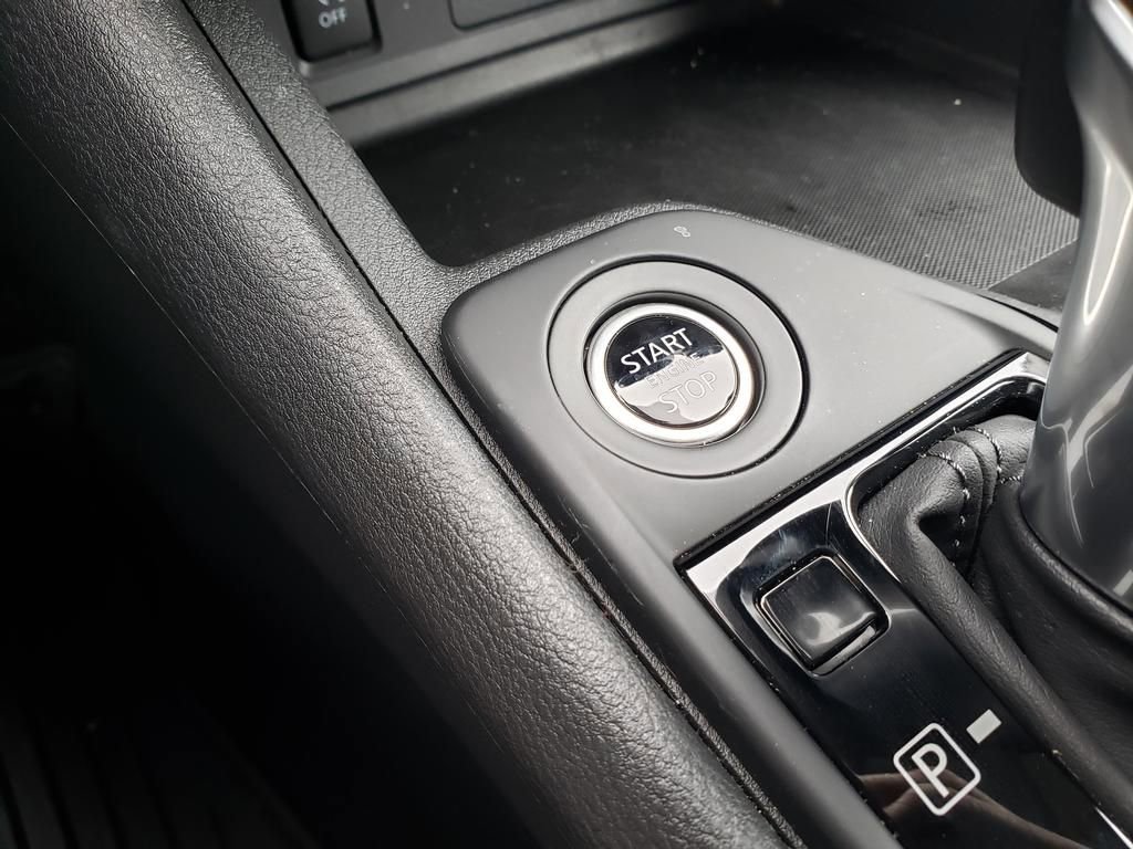 Certified 2025 Nissan Sentra S FWD image 38