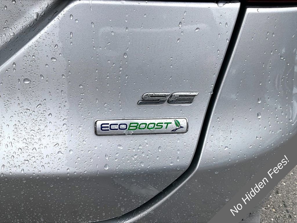 Used 2018 Ford Fusion SE w/ Fusion SE Technology Package FWD image 8
