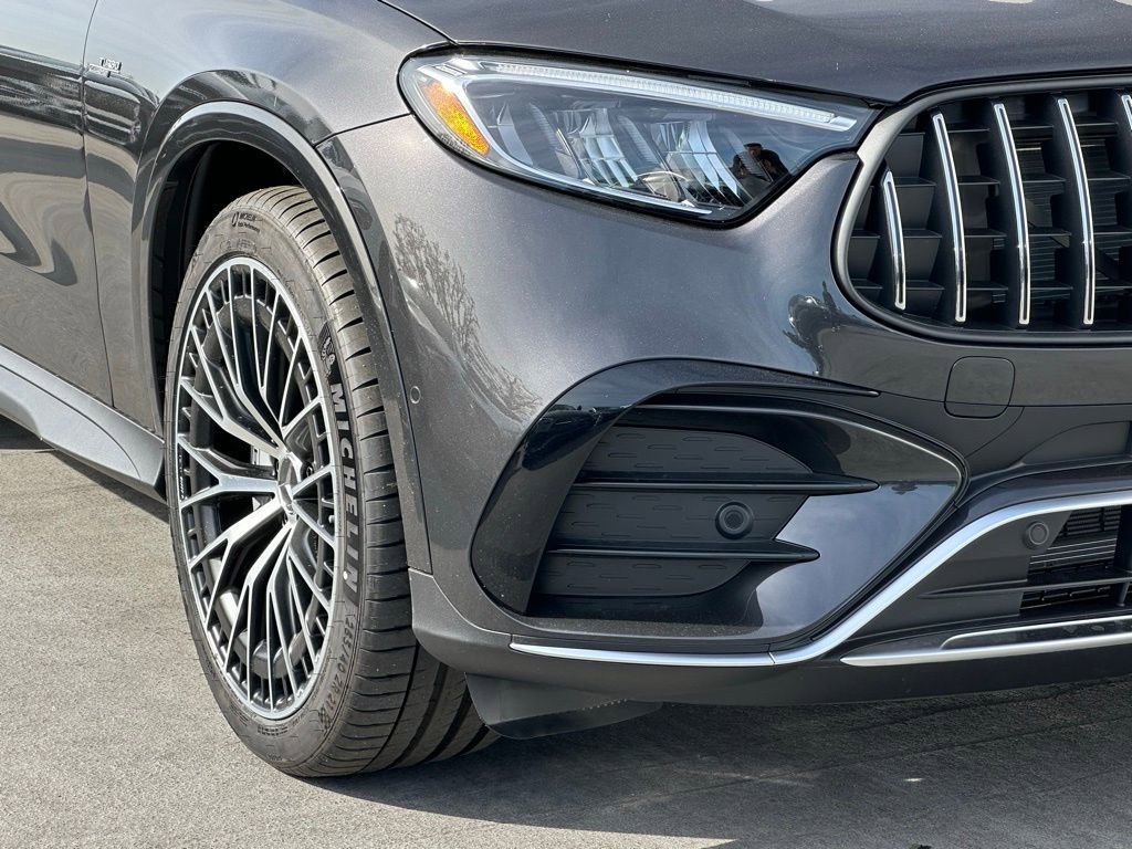New 2025 Mercedes-Benz GLC 43 AMG 4MATIC Coupe image 4