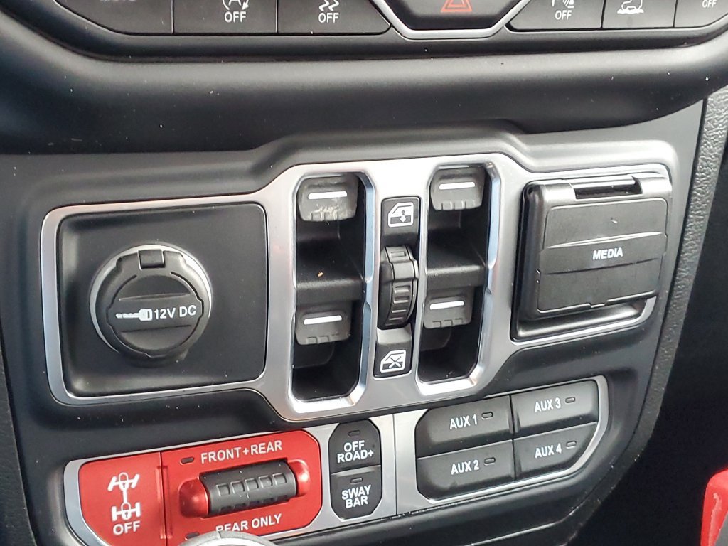 Used 2020 Jeep Gladiator Rubicon AWD/4WD image 25