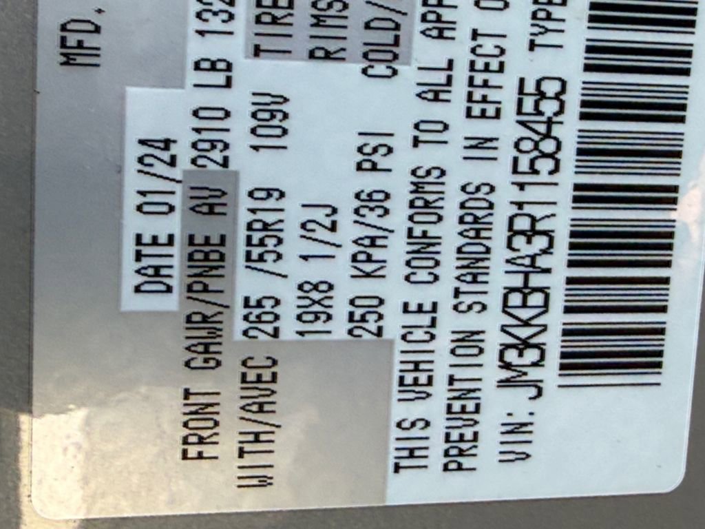 Used 2024 MAZDA CX-90 Plug-In Hybrid w/ Preferred AWD/4WD image 23