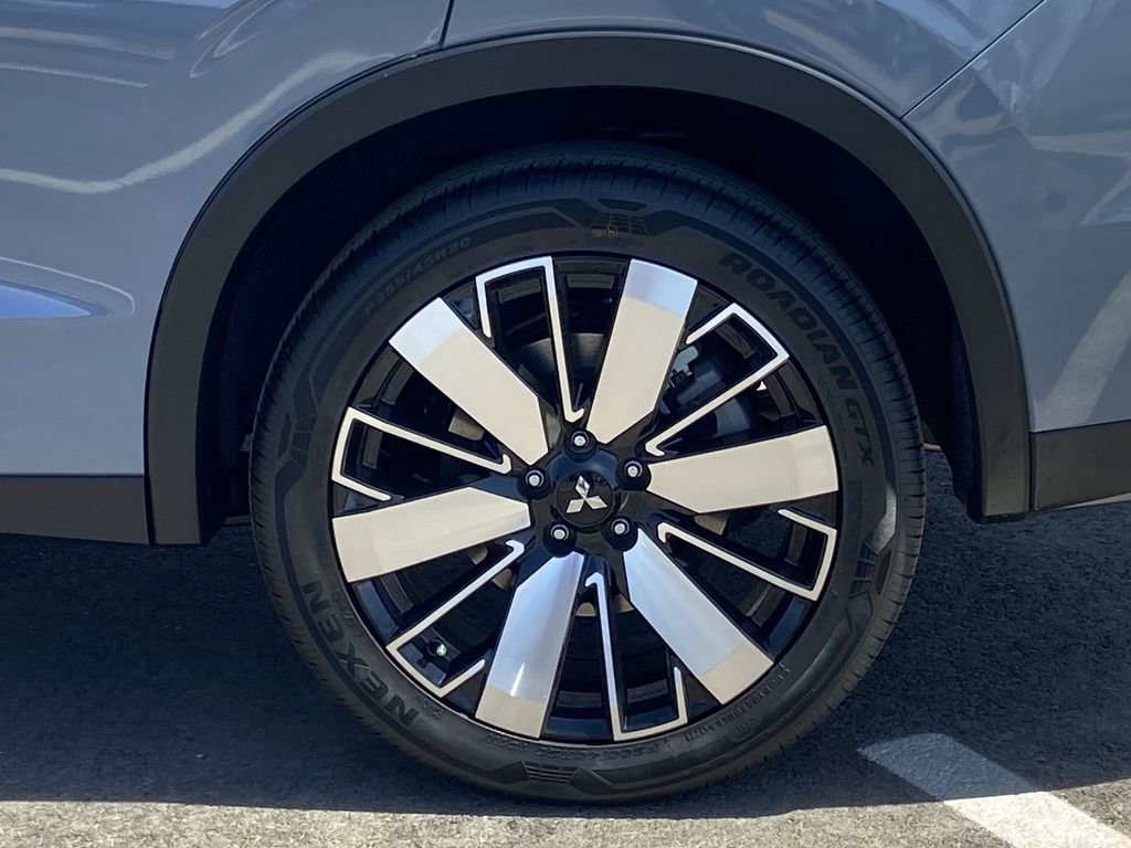 New 2026 Mitsubishi Outlander SE FWD image 30