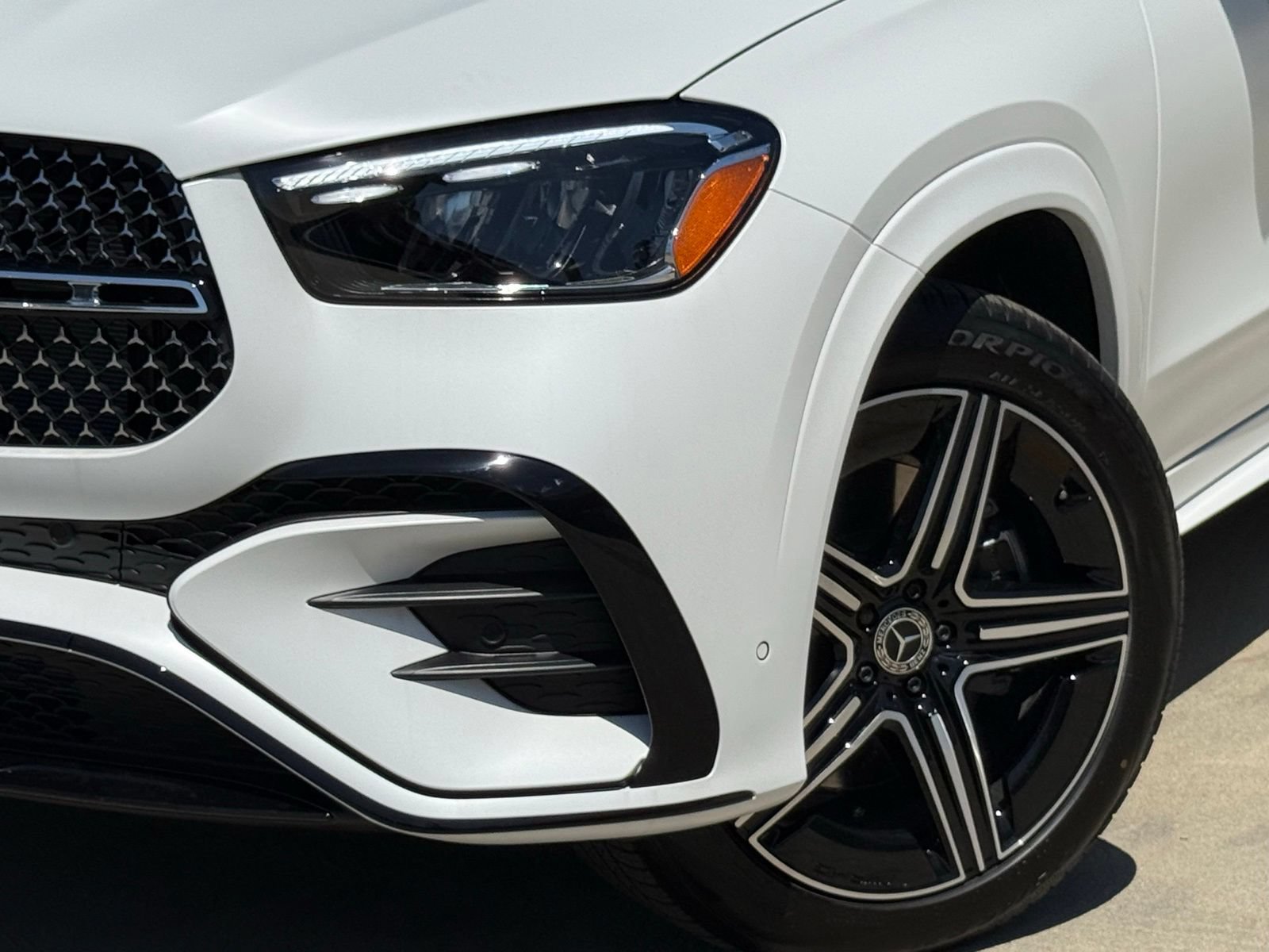 New 2026 Mercedes-Benz GLE 450 4MATIC image 3
