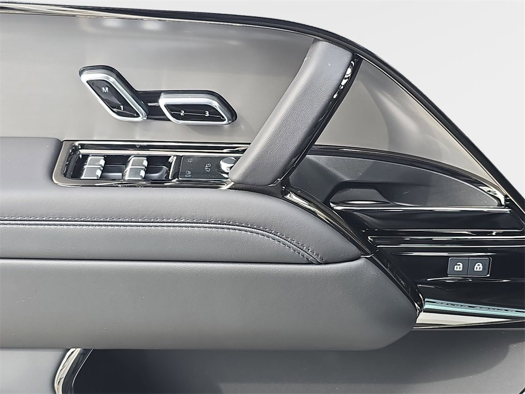 New 2026 Land Rover Range Rover Sport SE image 29