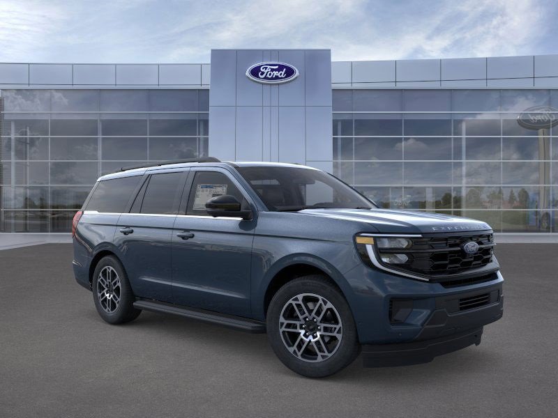 New 2025 Ford Expedition Active image 1