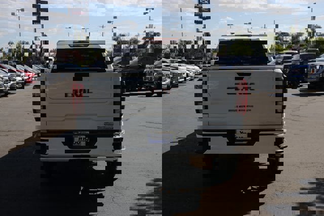 New 2026 GMC Sierra 1500 Elevation image 5