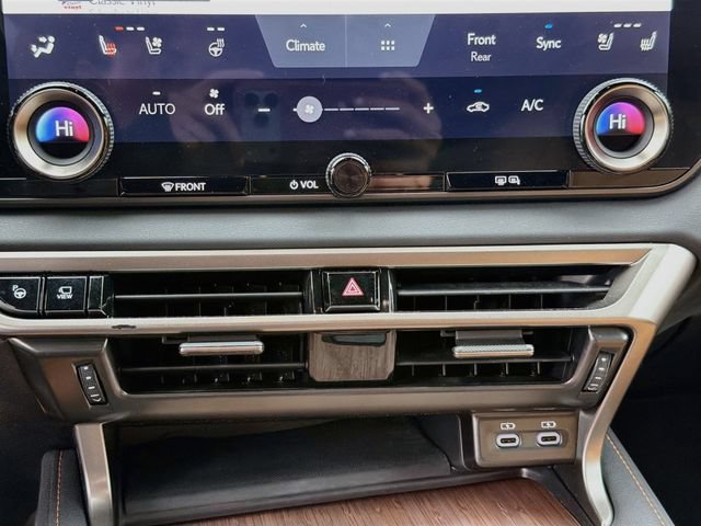 Used 2024 Lexus RX 350 Premium Plus w/ Convenience Package AWD/4WD image 16
