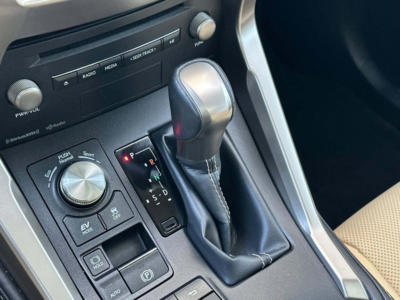 Used 2020 Lexus NX 300h AWD w/ Premium Package image 23