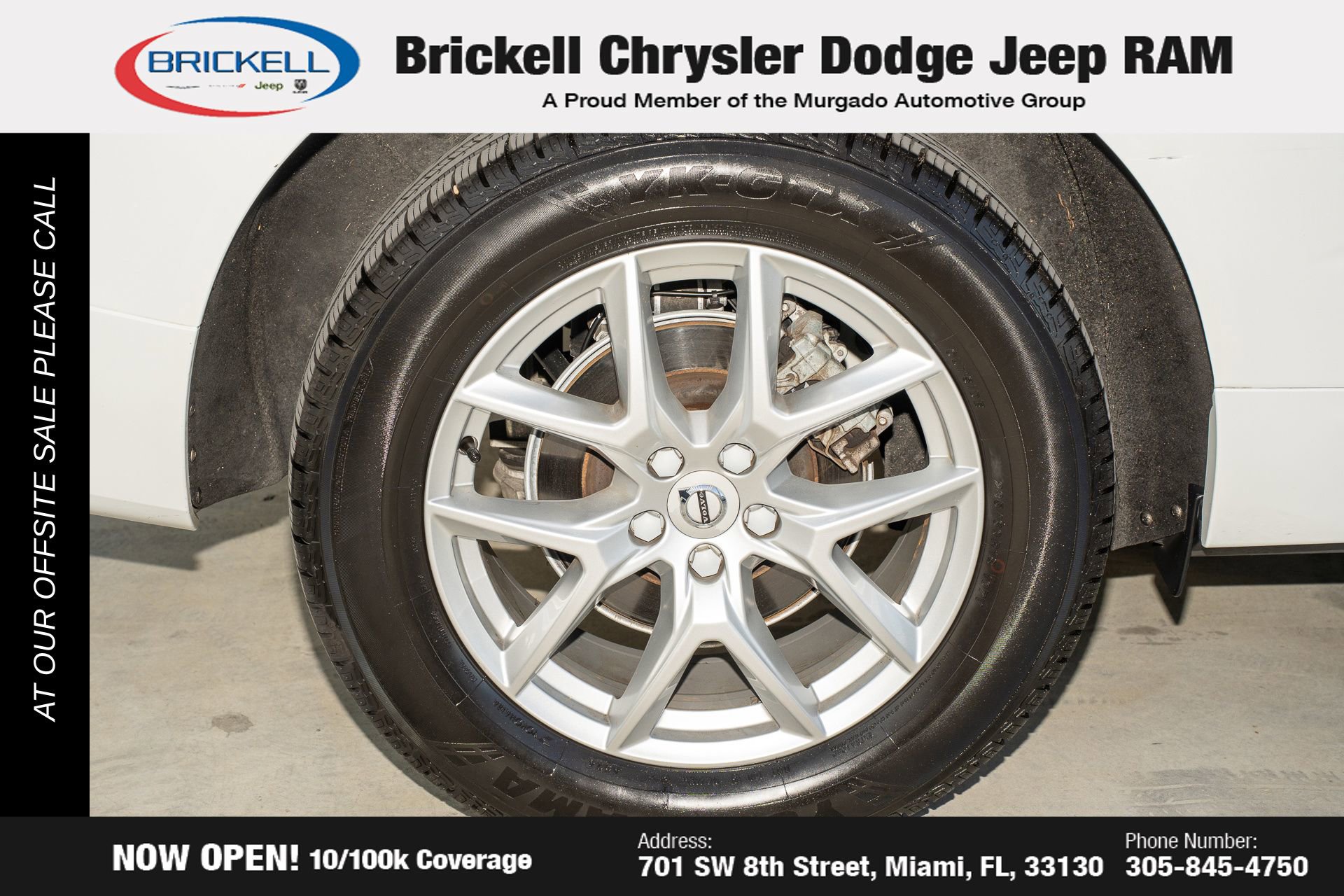 Used 2021 Volvo XC60 T5 Momentum w/ Premium Package image 40