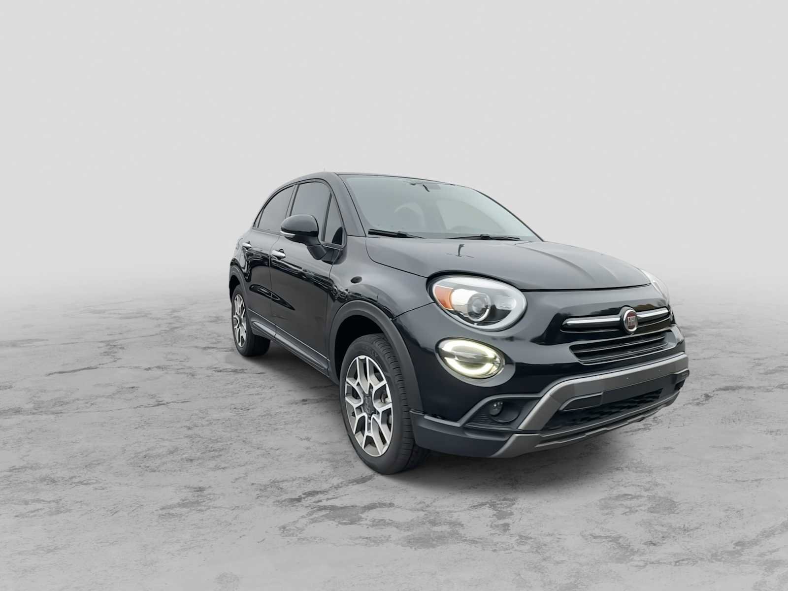 Used 2019 FIAT 500X Trekking w/ Premium Group image 2
