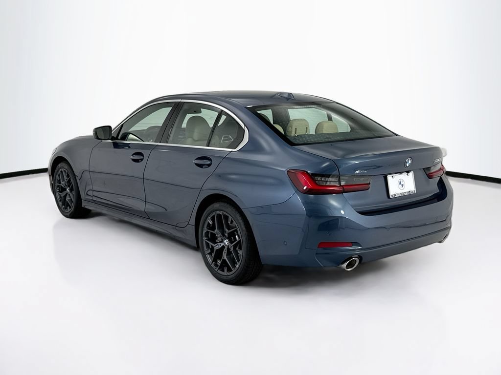 Certified 2025 BMW 330i xDrive Sedan w/ Premium Package AWD/4WD image 7