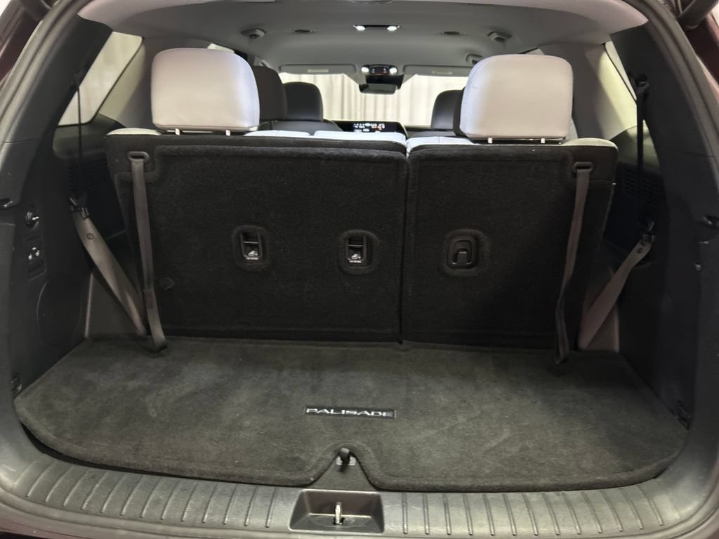 Used 2024 Hyundai Palisade SEL FWD image 22