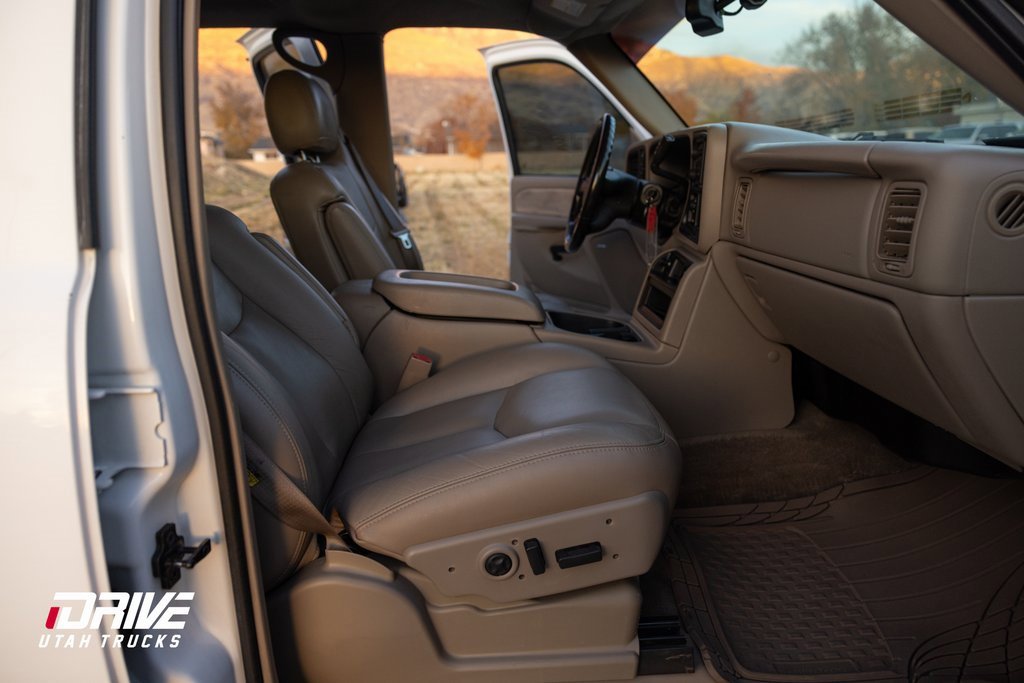 Used 2003 Chevrolet Silverado 2500 LT image 15