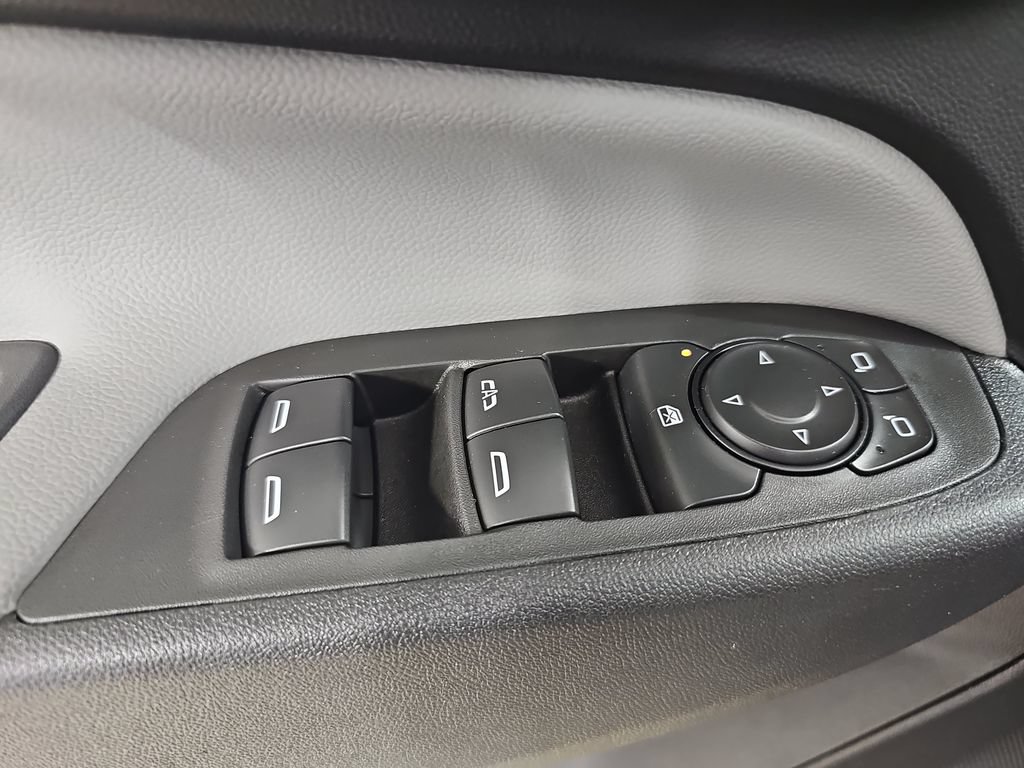 Certified 2024 Chevrolet Equinox LS w/ LS Convenience Package FWD image 32