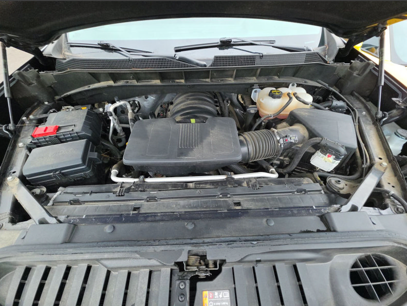 Used 2024 Chevrolet Silverado 1500 LTZ AWD/4WD image 8