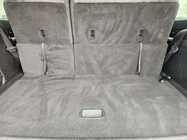 Used 2024 Jeep Wagoneer Series II w/ Flexible Seating Group RWD image 32