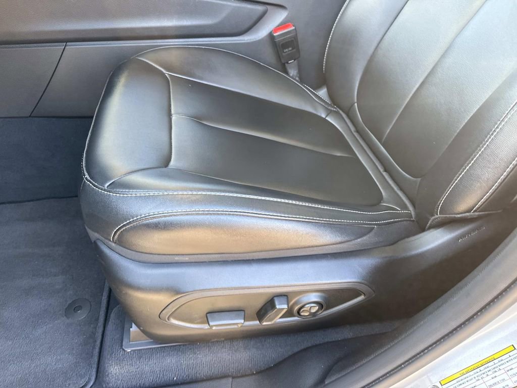 Used 2023 Jeep Grand Cherokee L Limited image 17